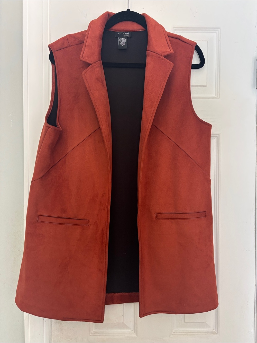 Attyre Sleeveless Long Vest in Rust Orange